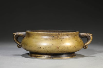 A BRONZE 'YURONG' CENSER