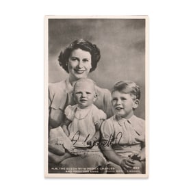 QUEEN ELIZABETH II SIGNED POSTCARD WITH PRINCE CHARLES AND PRINCESS ANNE