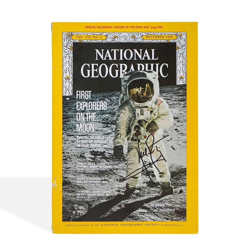 NEIL ARMSTRONG SIGNED NATIONAL GEOGRAPHIC MAGAZINE (DECEMBER 1969) (1 of 3)