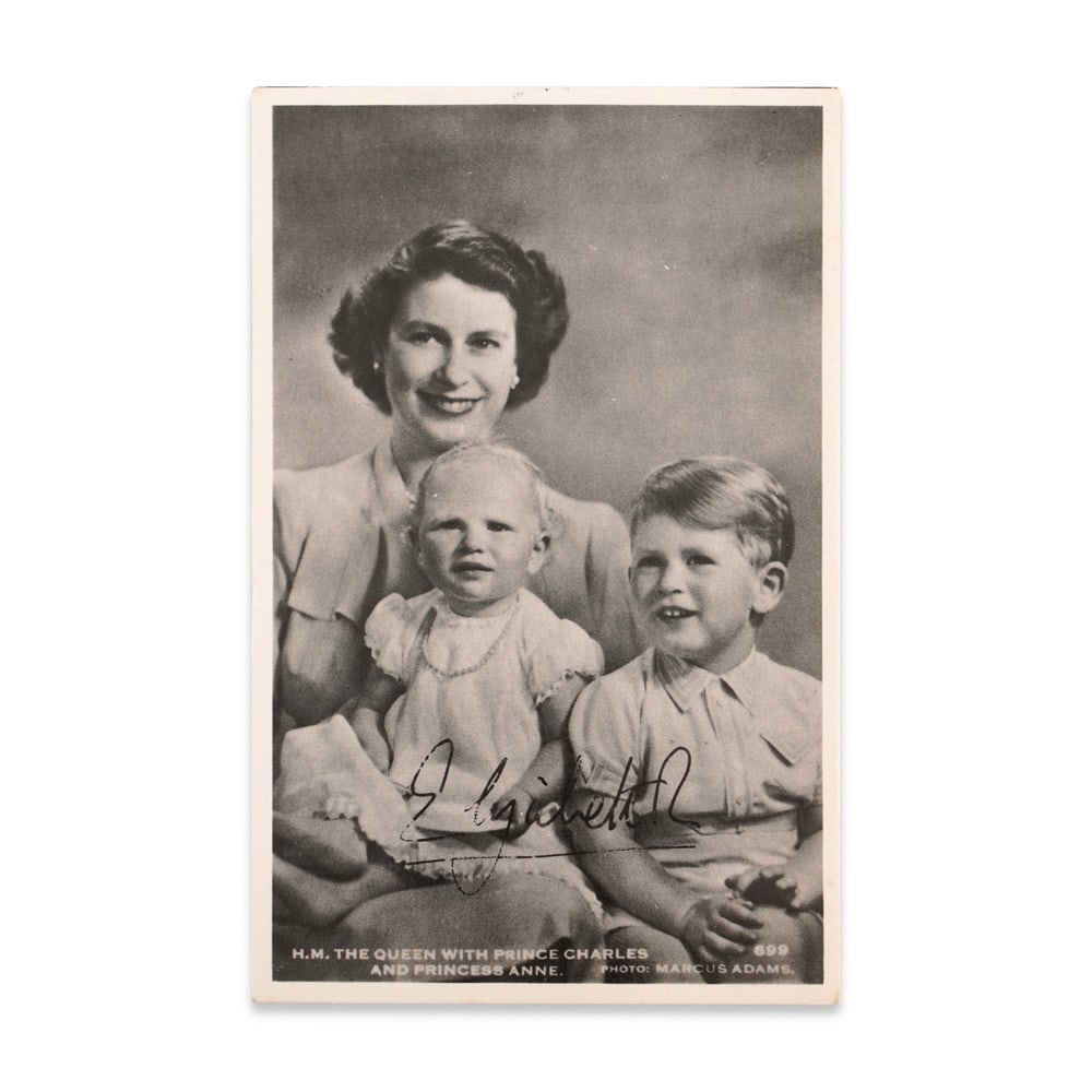 QUEEN ELIZABETH II SIGNED POSTCARD WITH PRINCE CHARLES AND PRINCESS ANNE (1 of 2)