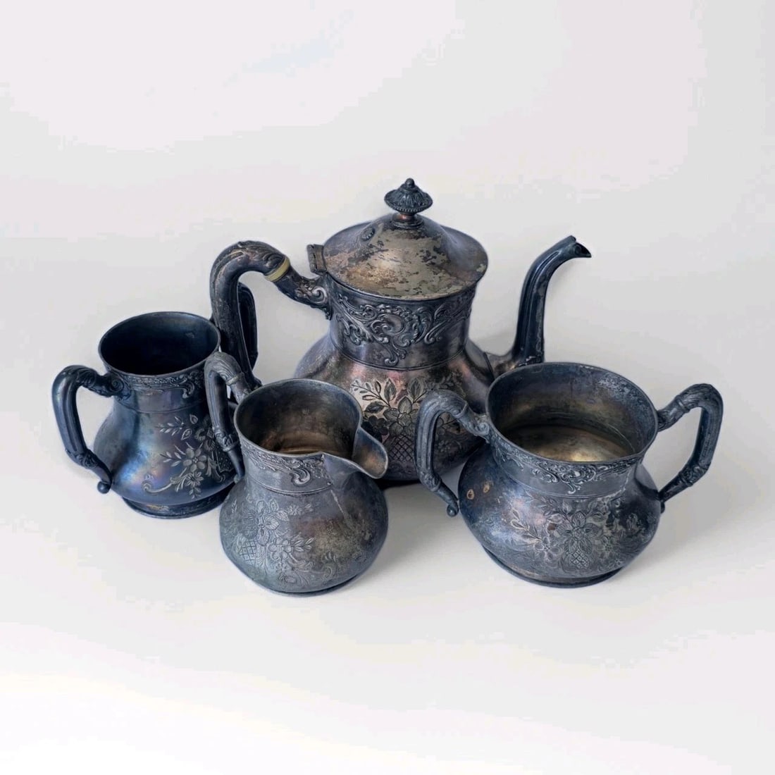 ENGRAVED METAL TEA SERVICE (1 of 3)