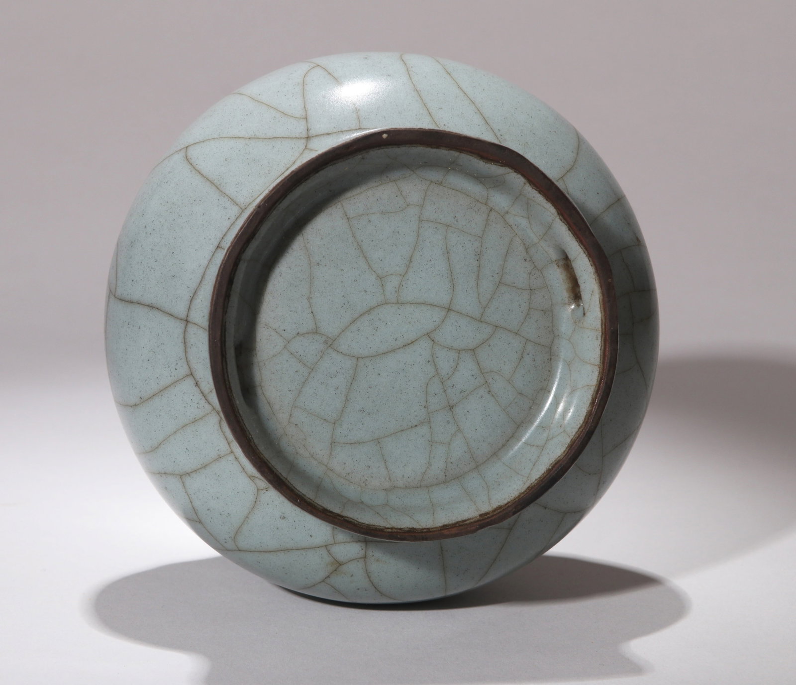 AN OFFICIAL 'STRING ' VASE - 10