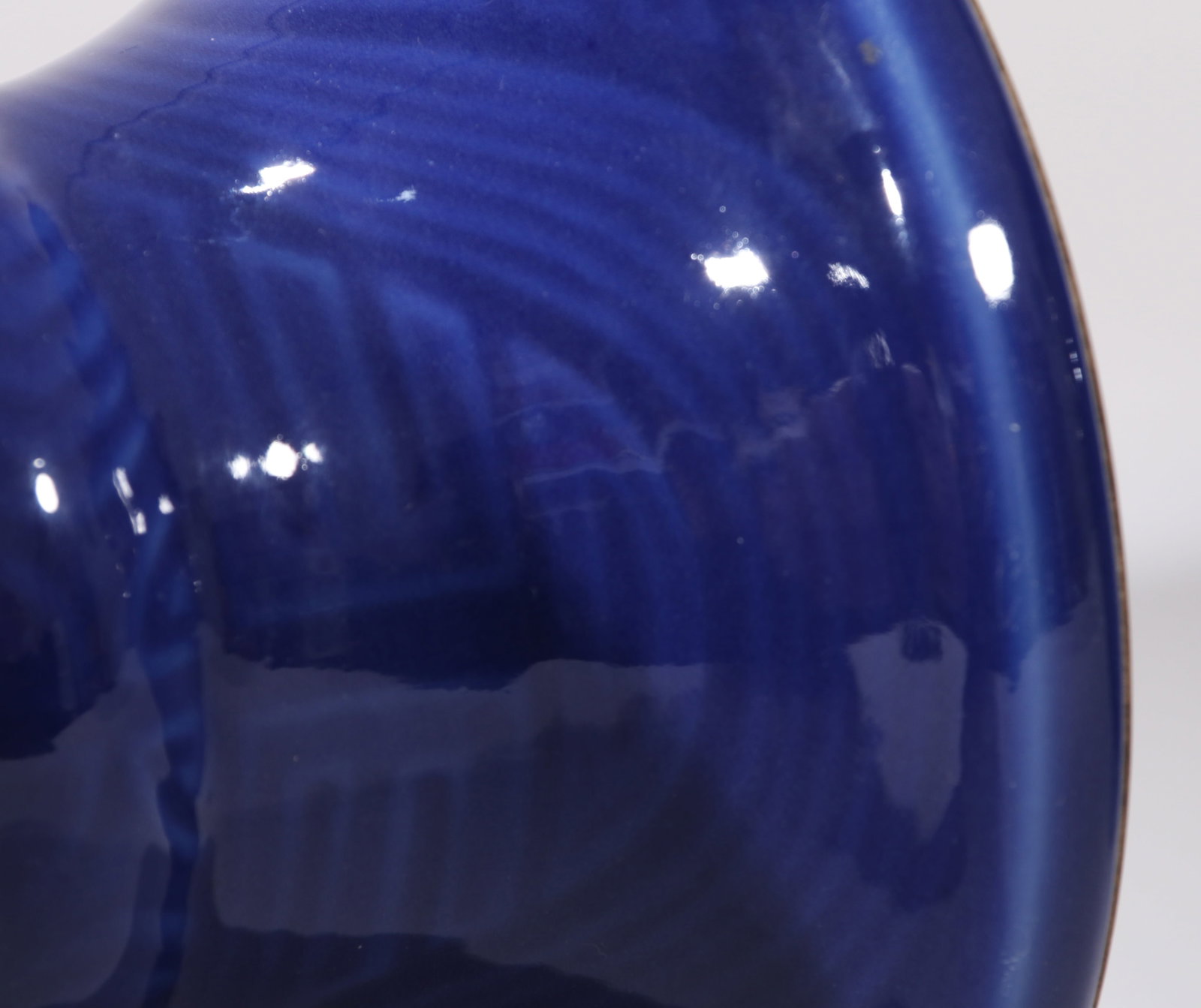 ABLUE-GLAZED DOU - 10