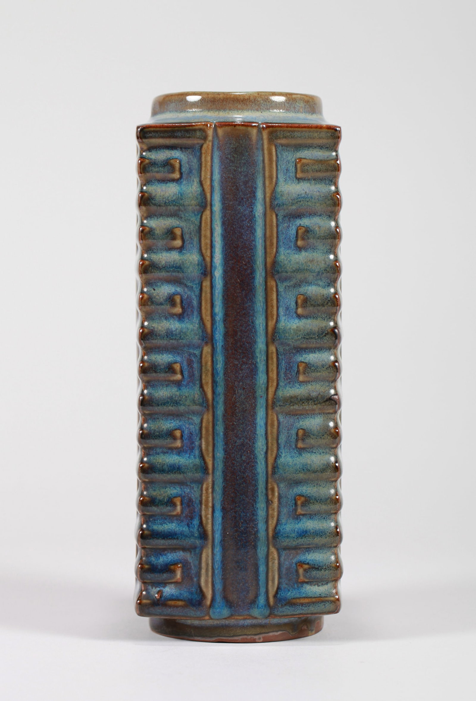 A JUN TYPE CONG-FORM VASE - 6