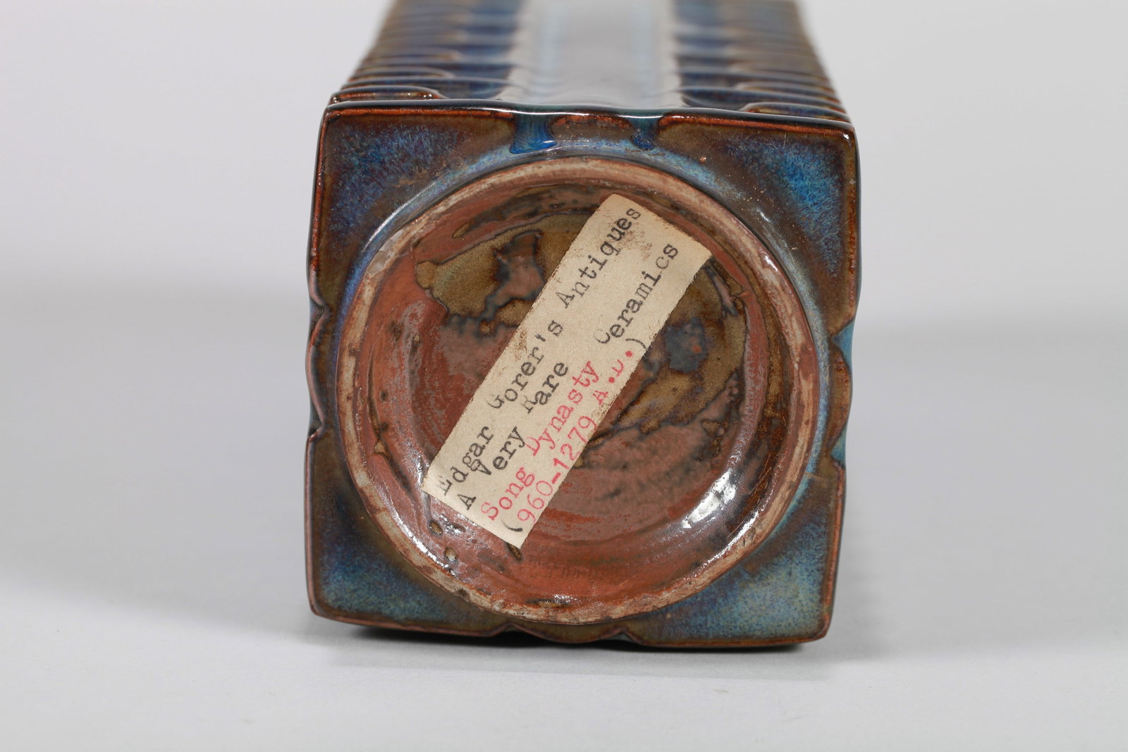 A JUN TYPE CONG-FORM VASE - 9
