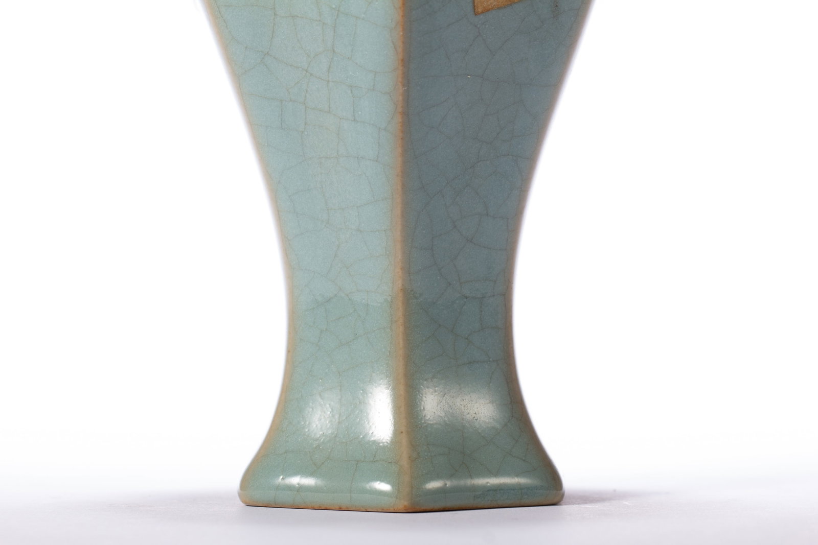 A RU TYPE HEXAGONAL VASE - 4