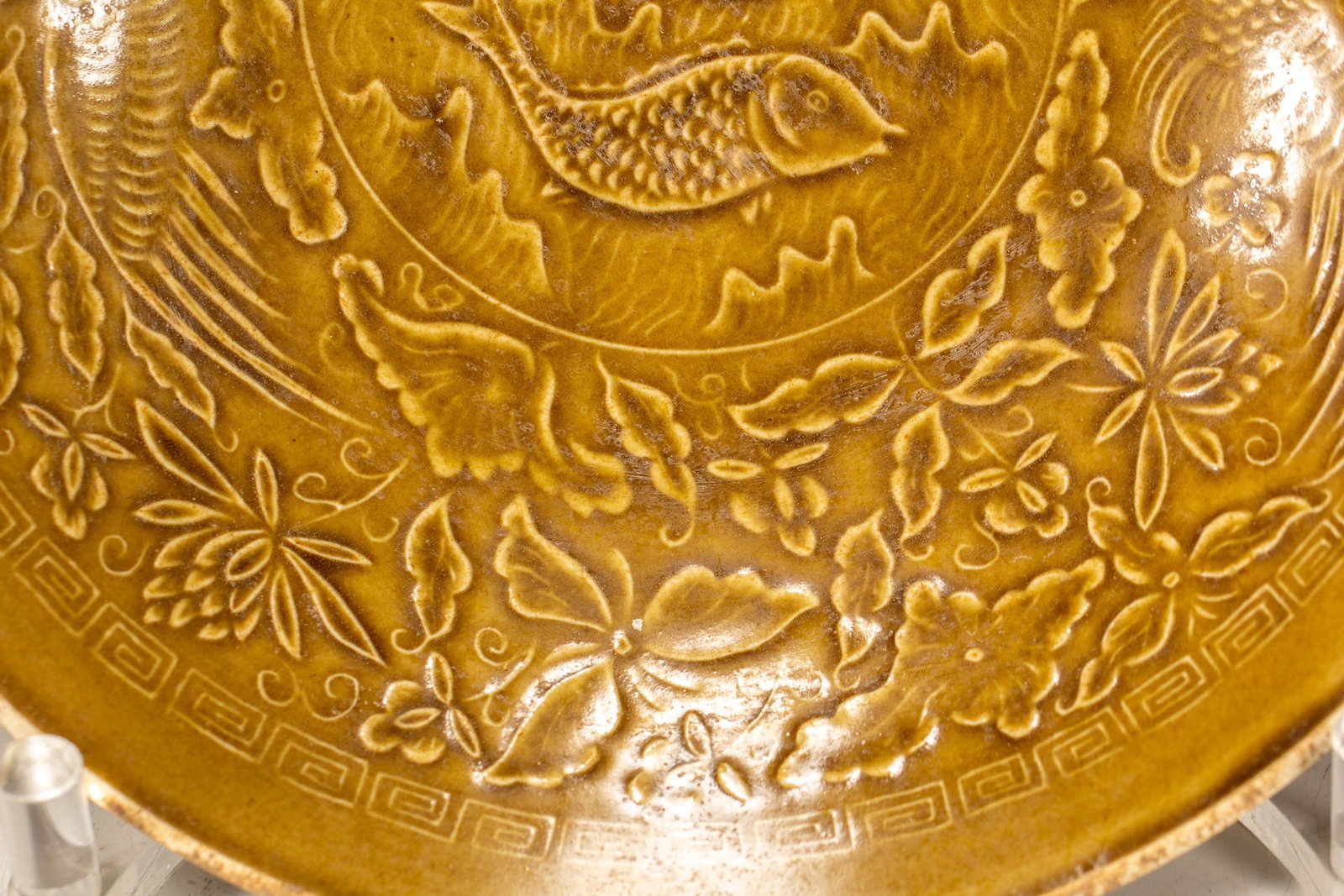 A DING 'DOUBLE FISH' DISH - 7