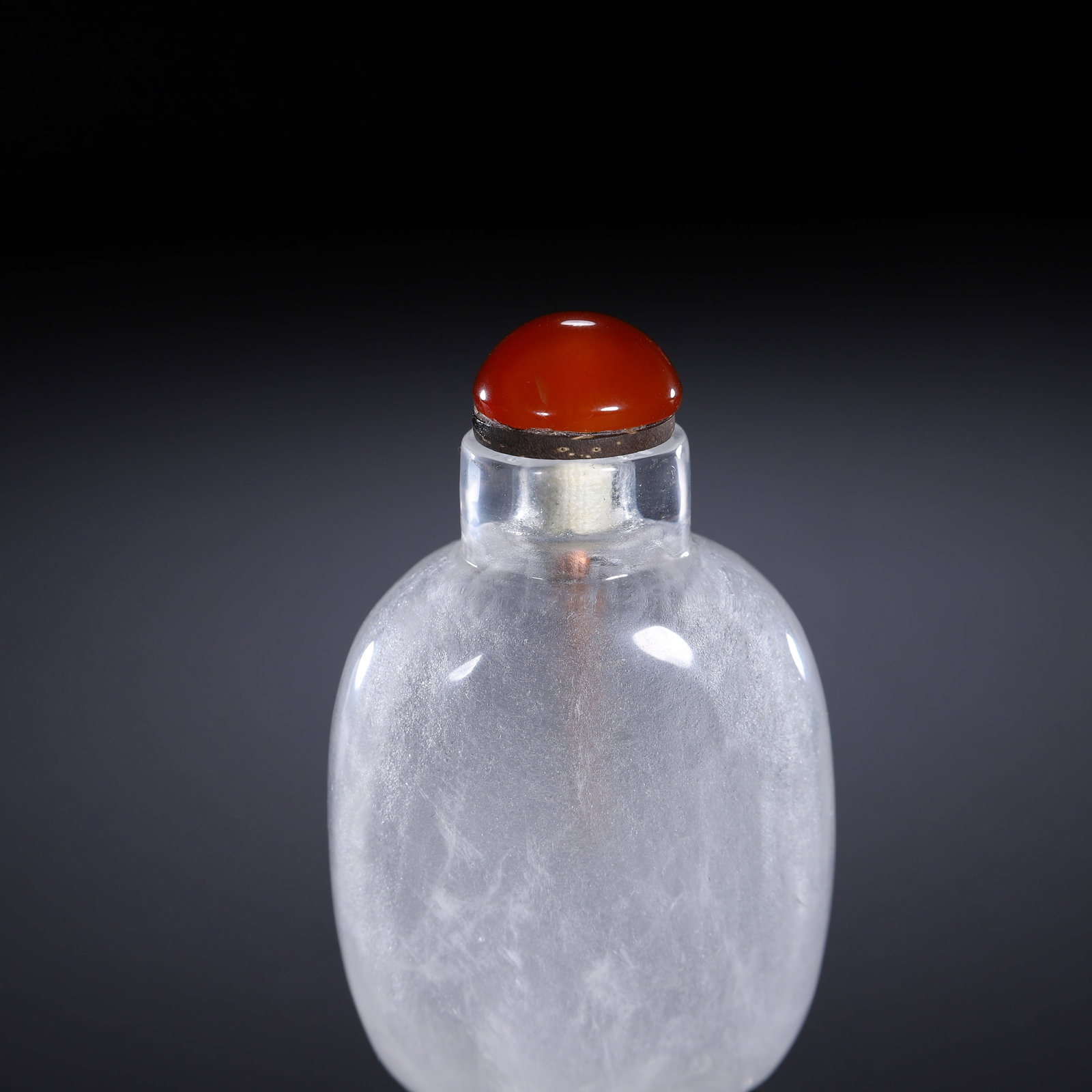 A CRYSTAL SNUFF BOTTLE - 2