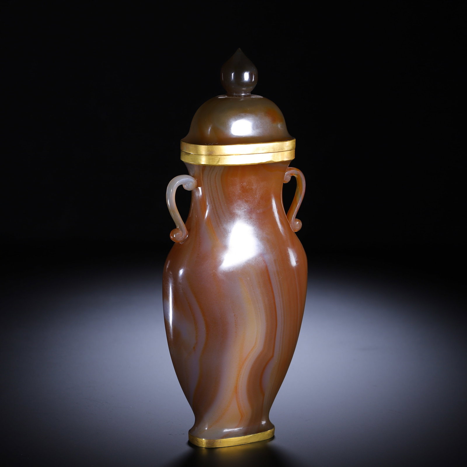 AN AGATE VASE - 4