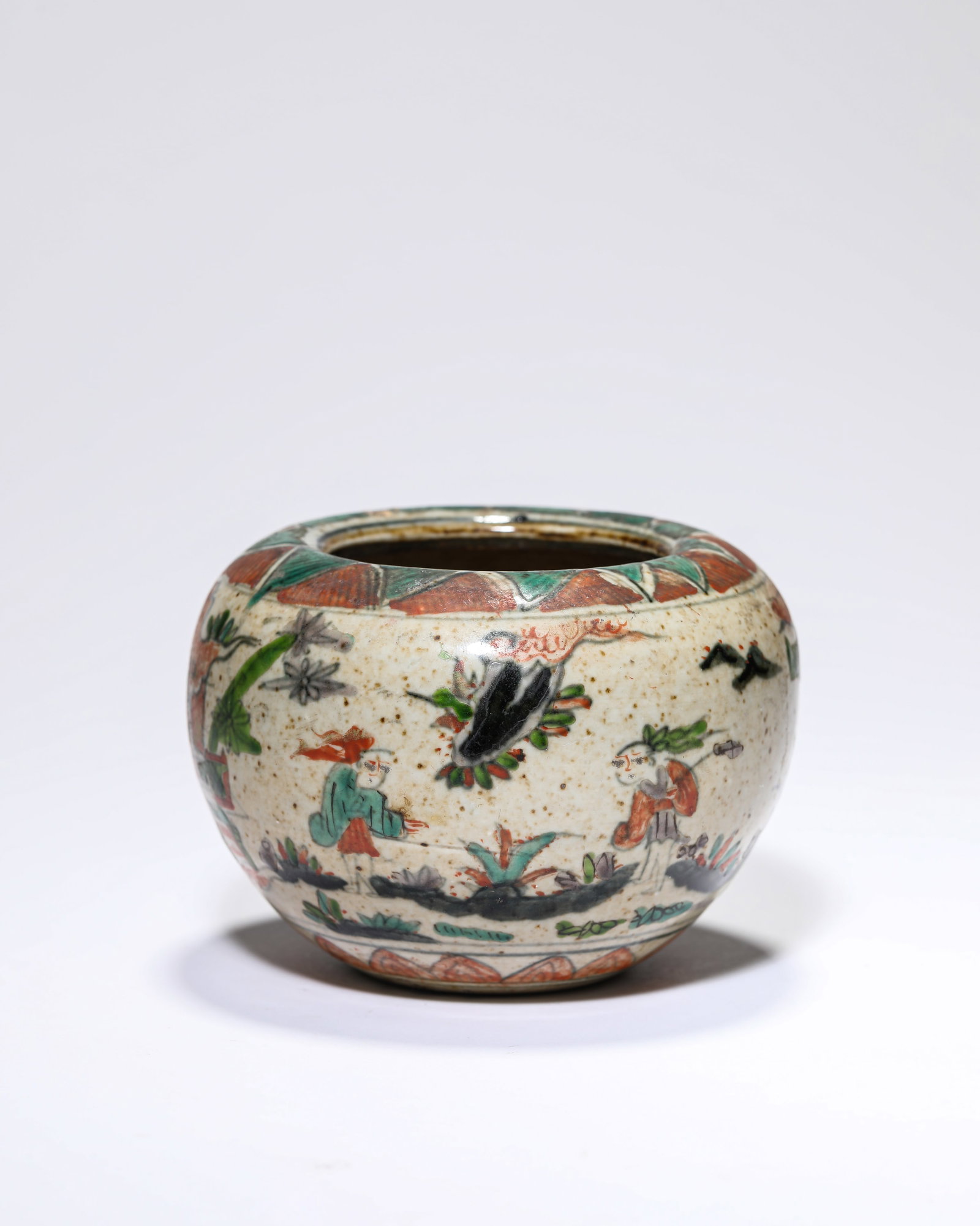 A WUCAI 'FIGURES' BOWL (1 of 5)