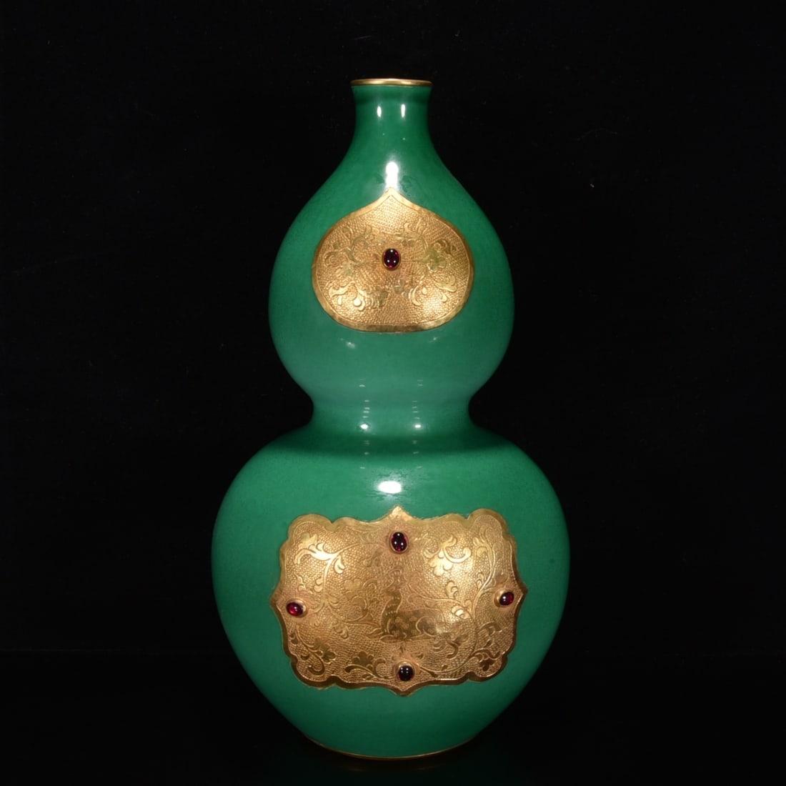A JADEITE GREEN-GLAZED GOLD-MOUNTED GEM-SET GOURD: A JADEITE GREEN-GLAZED GOLD-MOUNTED GEM-SET GOURD Dimensions: Length: 34 cm (13.39 in.), Width: 18 cm (7.09 in.). All measurements are approximate.