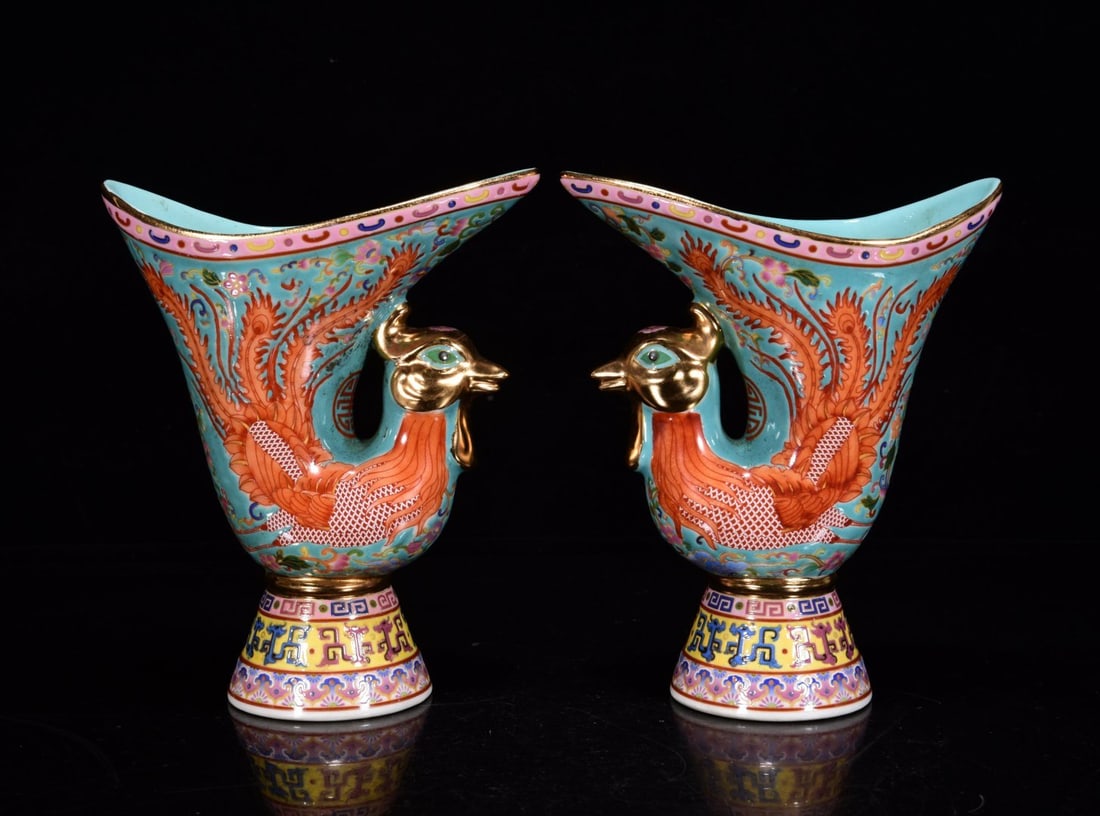 IMPERIAL FAMILLE ROSE GILT DECORATED 'PHOENIX' CUP (1 of 9)