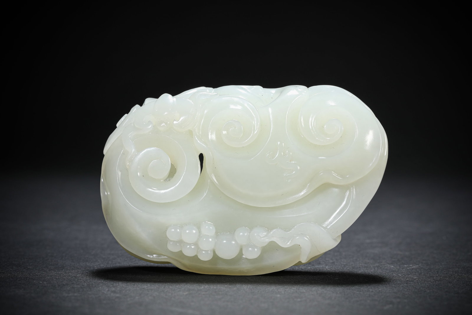 A JADE CARVED LINGZHI (1 of 5)