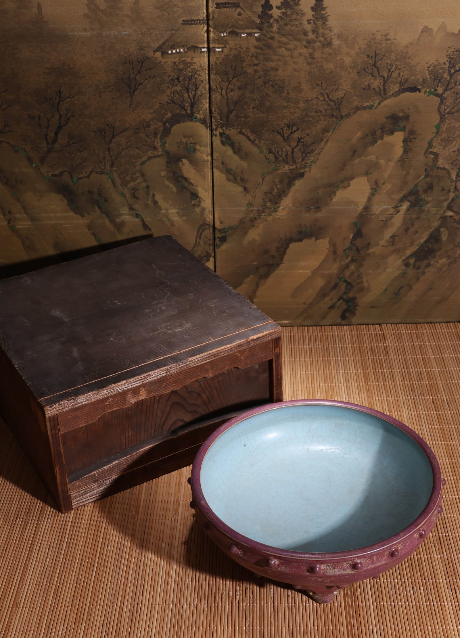 A JUN WARE 'STUD' BRUSH WASHER - 4
