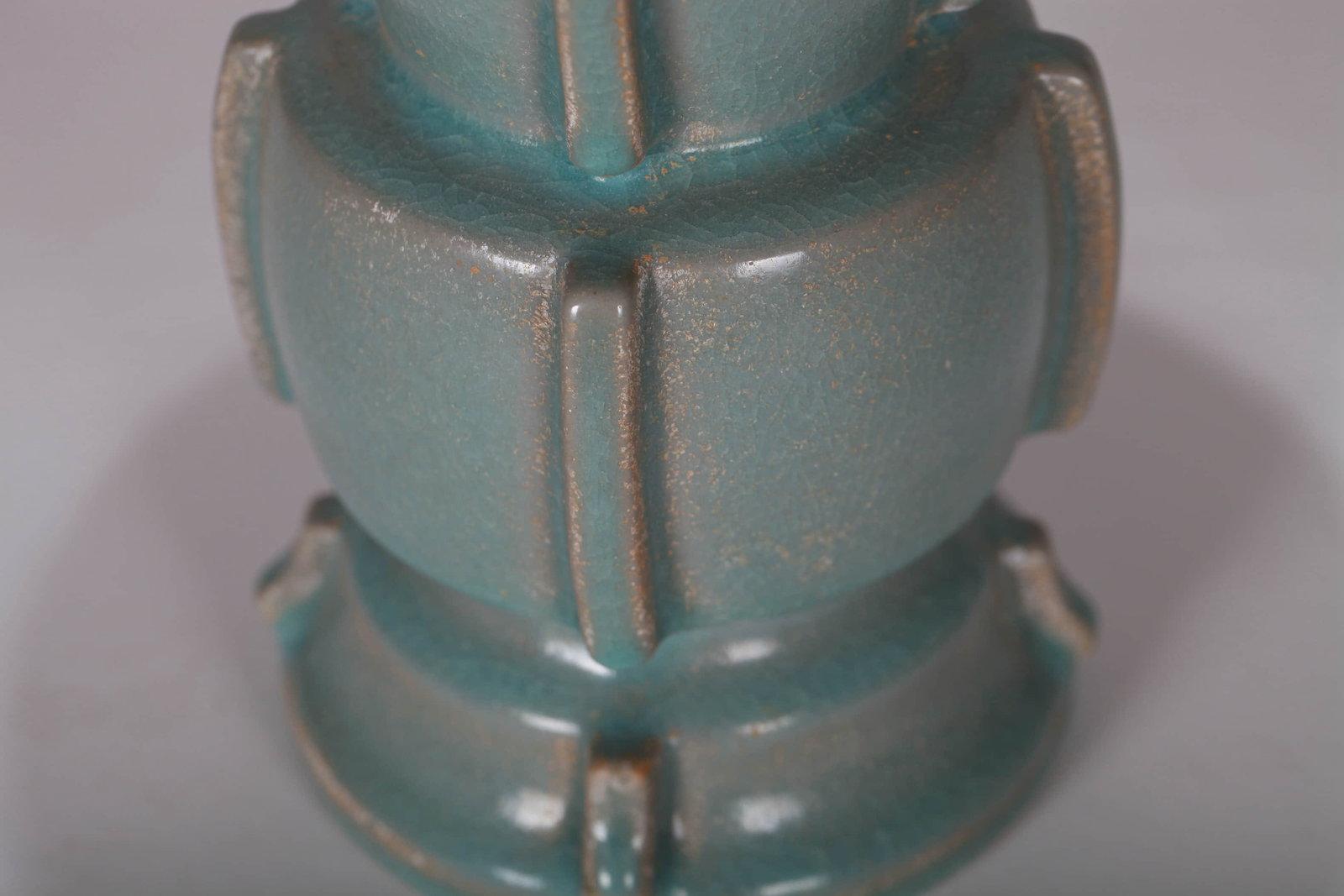 A RU WARE 'PLAIN' BEAKER - 8