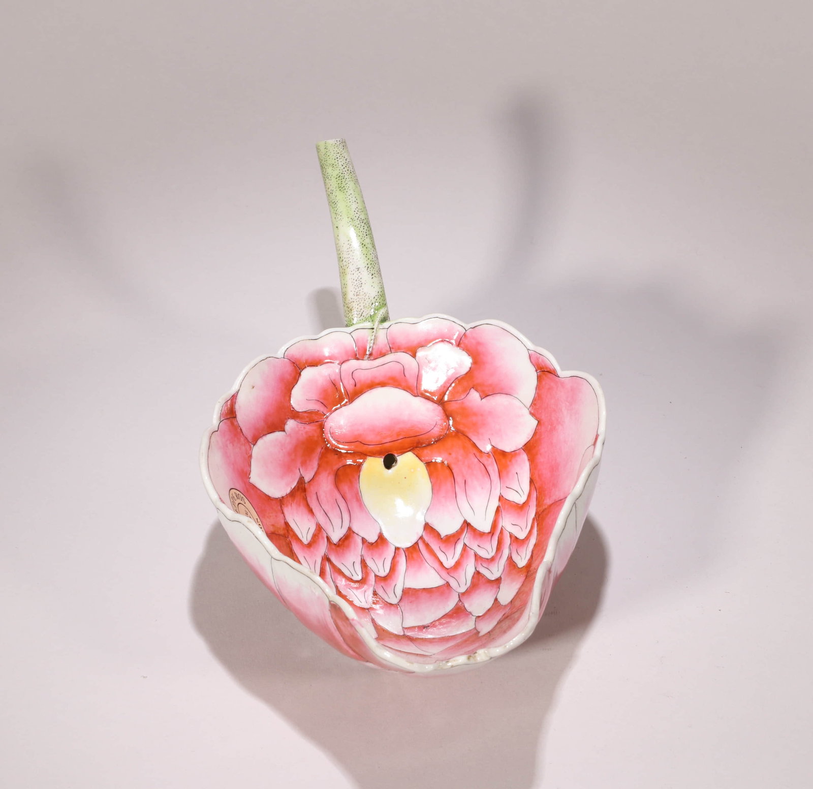 A FAMILLE ROSE 'LOTUS' SUCKING CUP: A FAMILLE ROSE 'LOTUS' SUCKING CUP Dimensions: Length: 20 cm (7.87 in.). All measurements are approximate.
