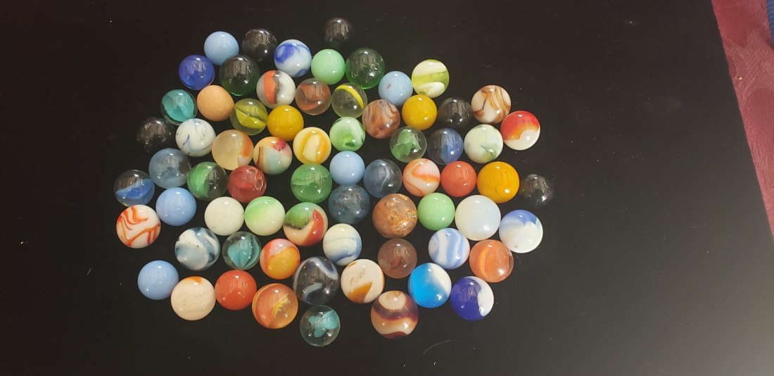 Vintage Lot of Marbles: Vintage Lot of Marbles. Jadite, Flames, Swirls Buyers Premium 20%. *Available for In-House Shipping