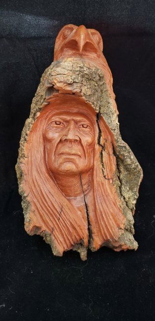 Wood Carving Folk Art American Native Indian Eagle Gordon Raistrick: Wood Carving Folk Art American Native Indian Eagle signed by Gordon Raistrick. Measures 8.5" by 5". Amazing piece! see photos. Buyers Premium 20%. *In-House Shipping Available**