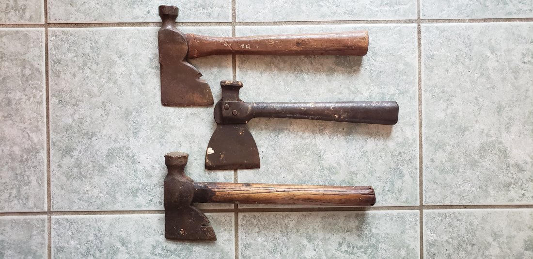 Antique Tool Lot Wooden Metal Handle Axe: Antique Tool Lot Wooden Metal Handle Axe. Two have wooden handles and the last one has metal handle. Buyers Premium 20% *In-House Shipping Is Available**