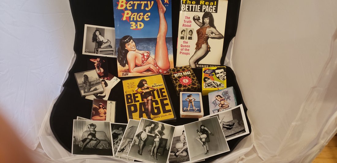 Betty Page Lot (1 of 2)