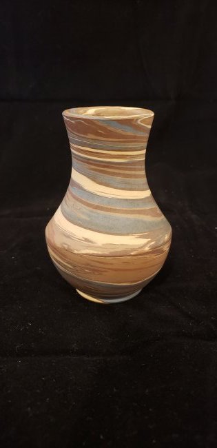 Niloak Art Pottery Mission Swirl Vase 4.5" tall Blue Brown Cream (1 of 3)