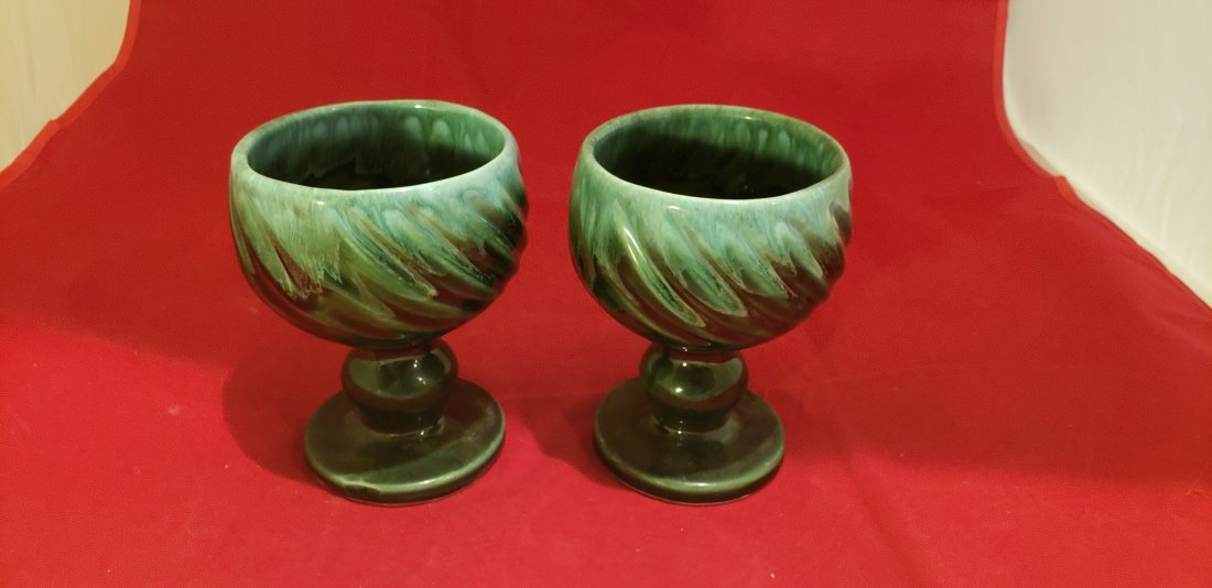Pair of Hull Pottery Matching Green Planters (1 of 4)
