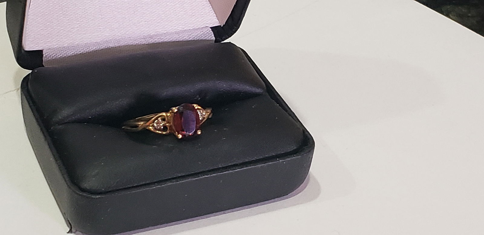 10K Gold & Garnet Ring (1 of 4)