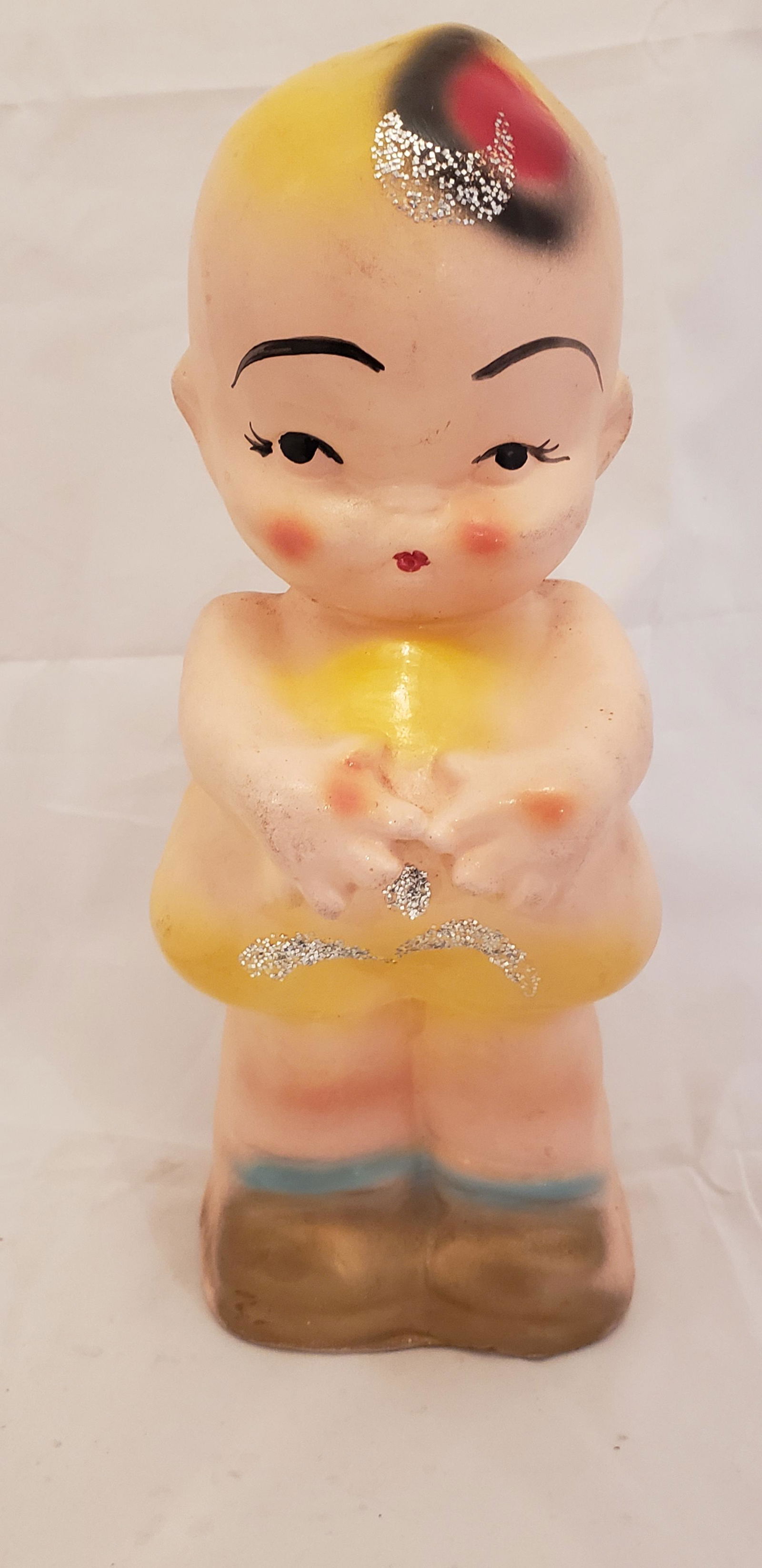 Vintage Carnival Prize Chalkware Girl (1 of 6)