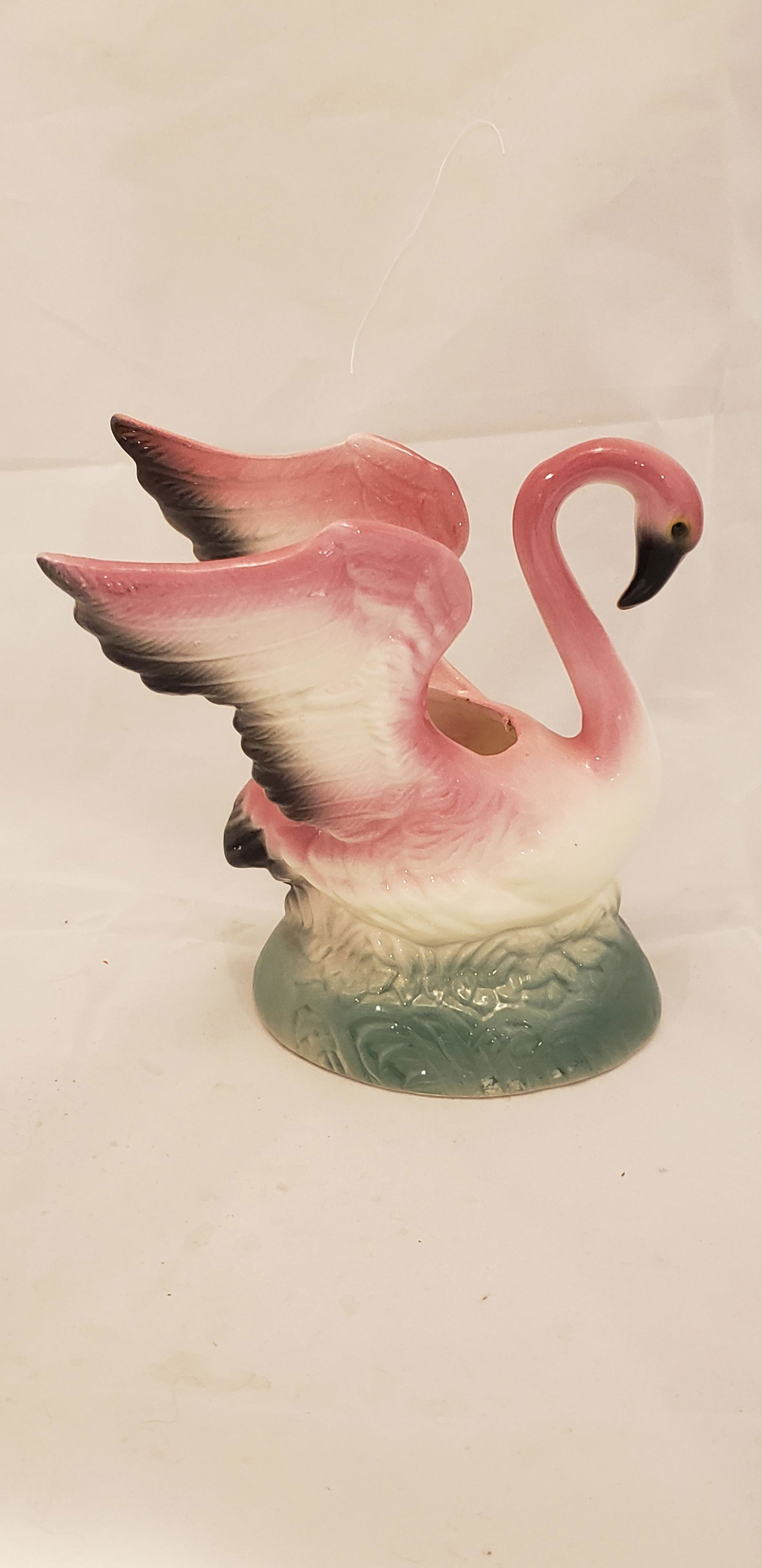 Vintage Pink Flamingo Planter (1 of 8)