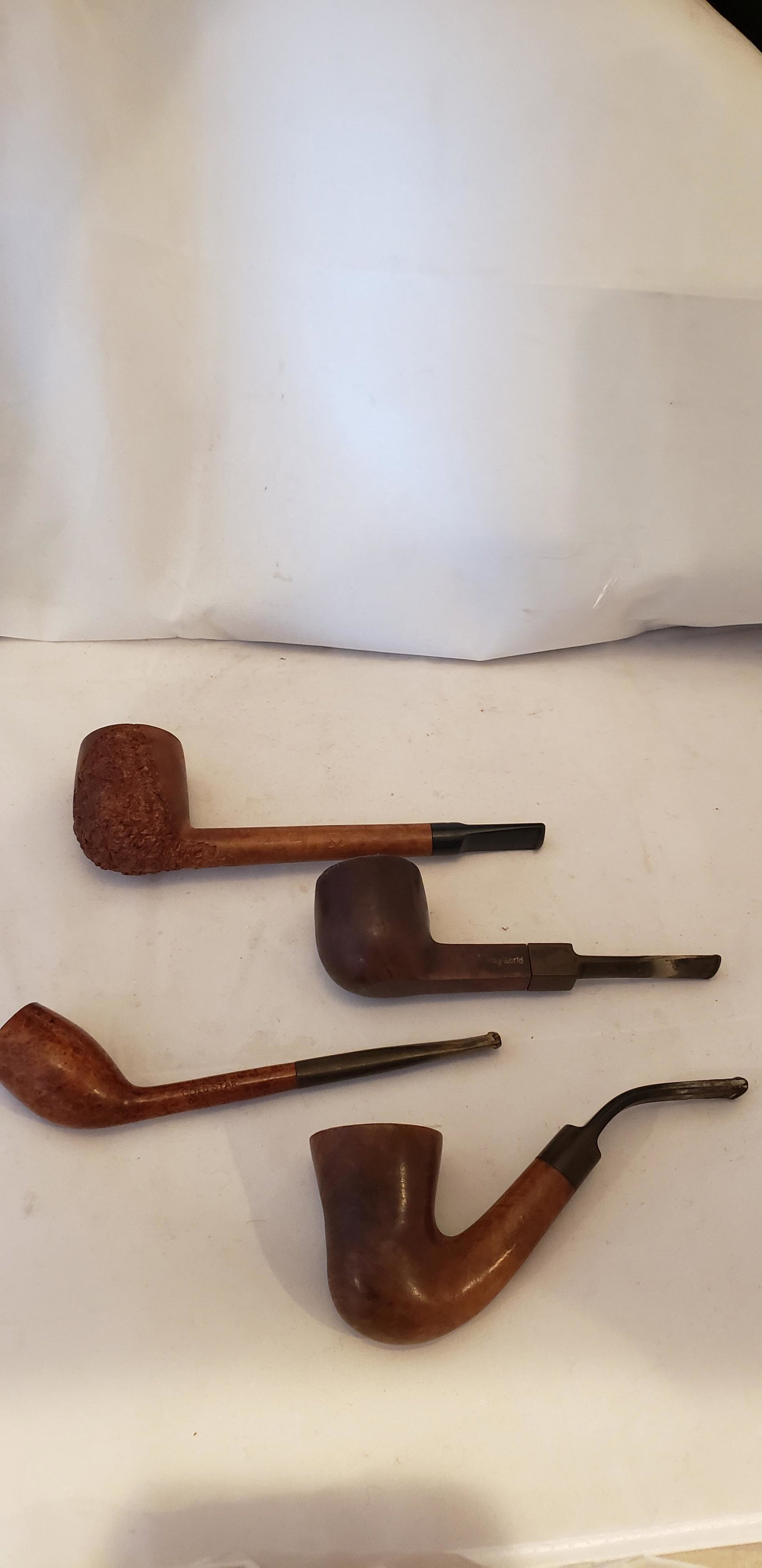 Lot of Smoking Pipes (1 of 9)