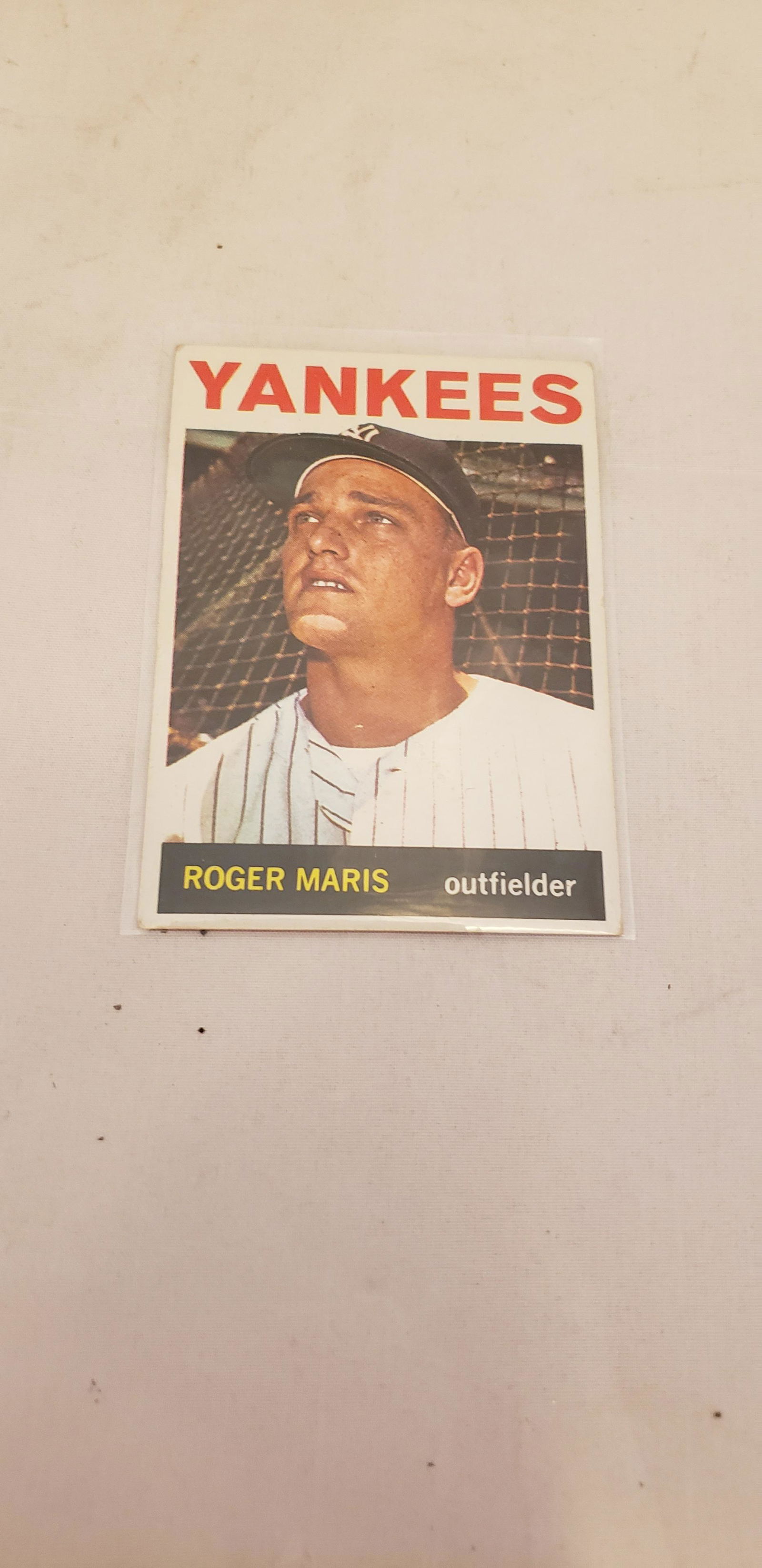 1964 Topps #225 Roger Maris VG with a Crease (1 of 2)