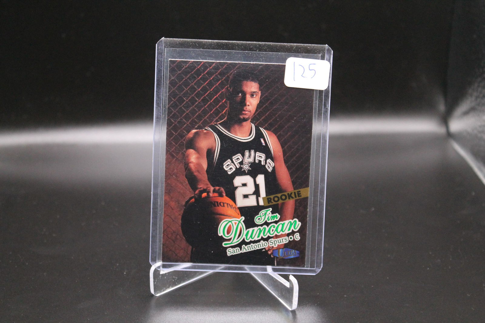 tim duncan rookie 90s: basketball card