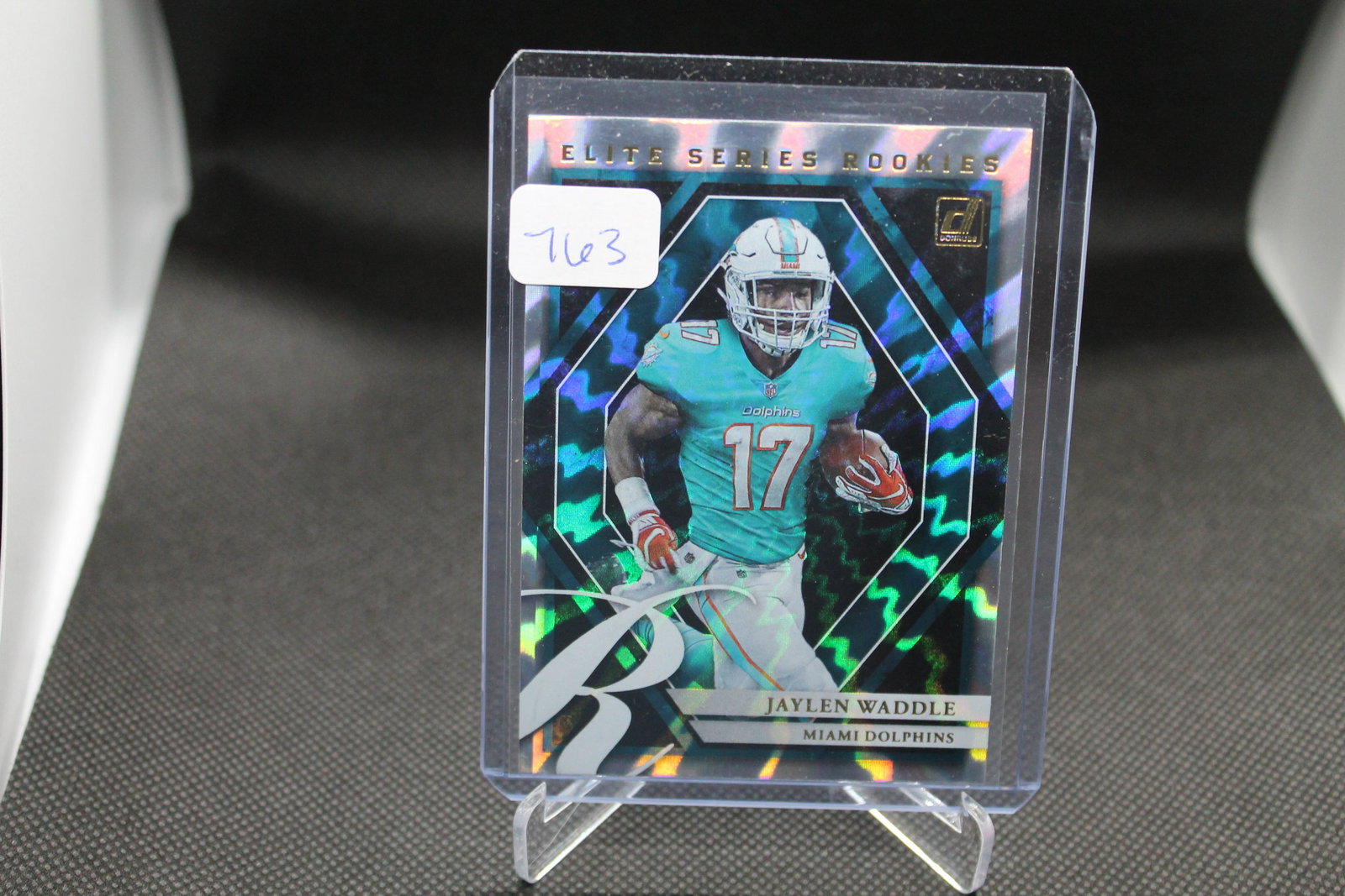Jaylen Waddle Donruss Elite Series Rookies: Football Card