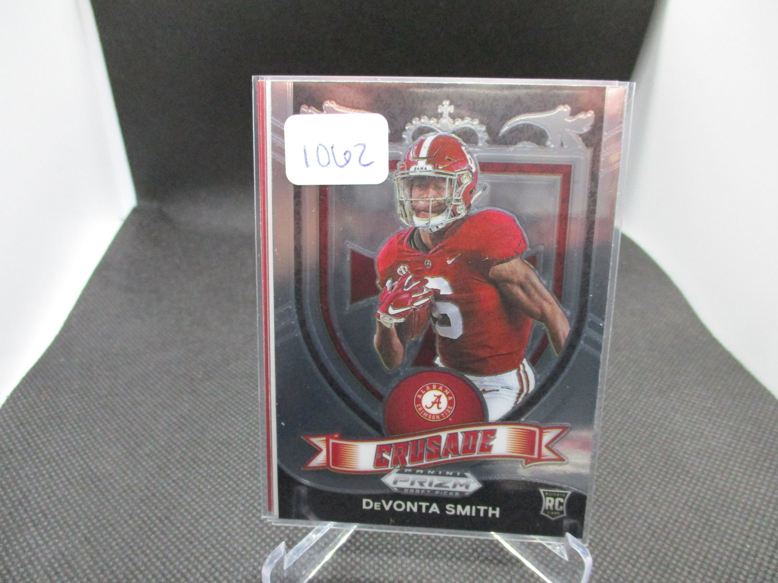 DeVonta Smith Prizm Crusade Rookie (1 of 1)