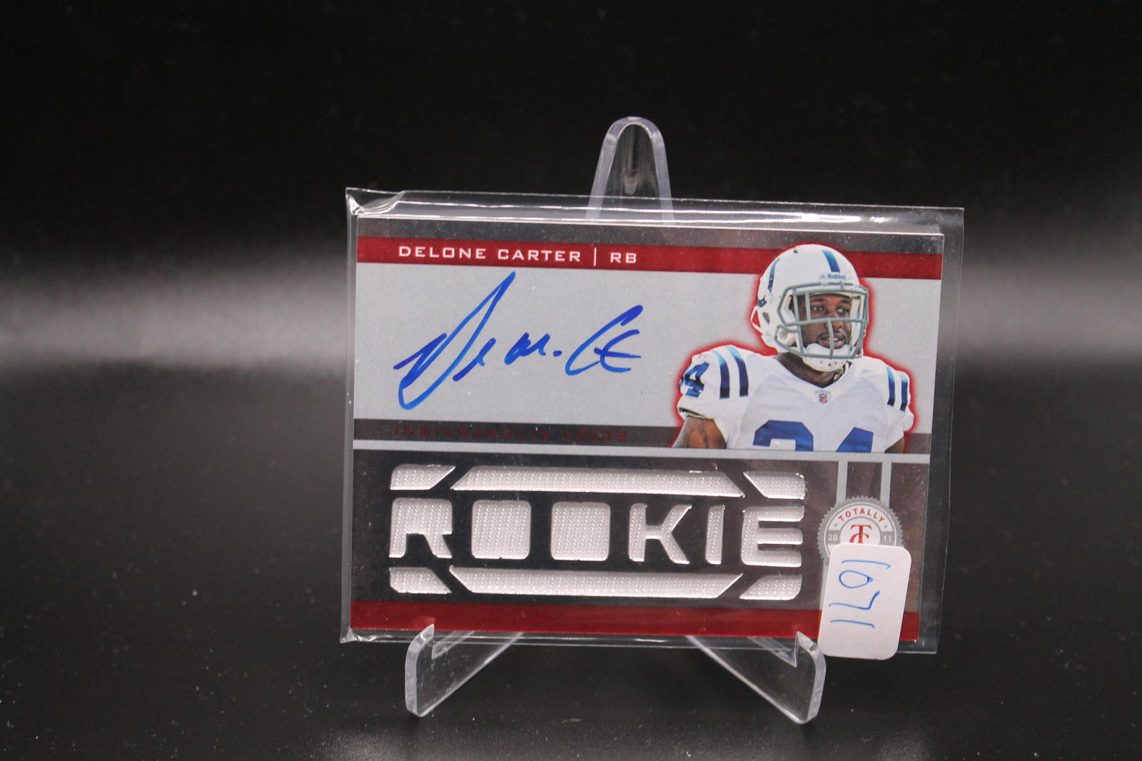 Delone Carter Totally Certified Patch/Auto /300 (1 of 1)