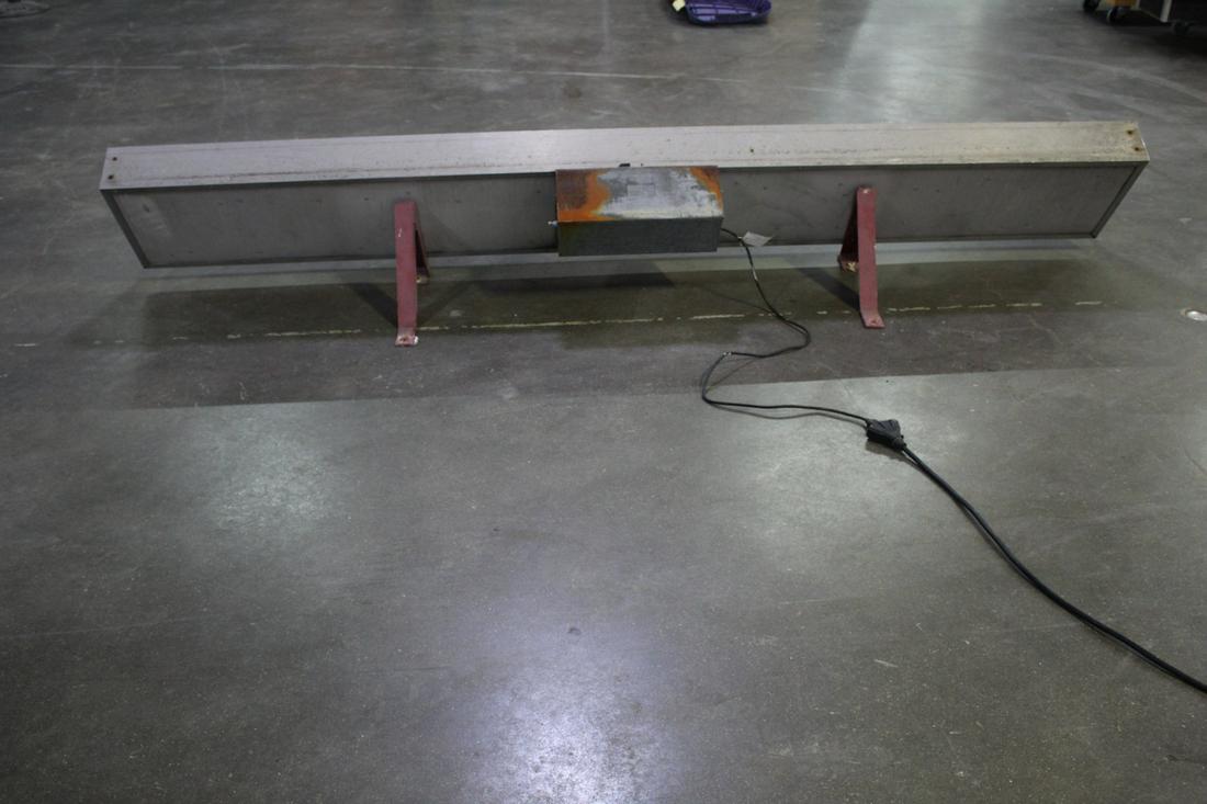 Restaurant (neon lighted sign) works 120" X 16" NICE!!! (1 of 2)