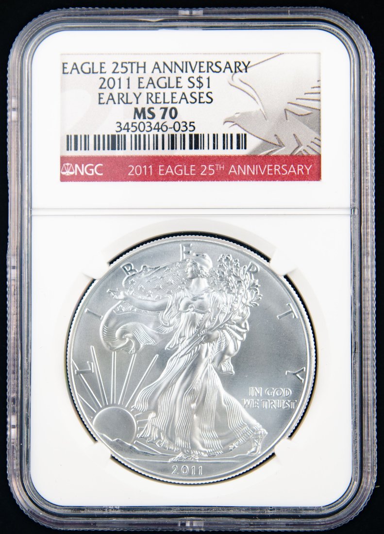 2011 United States 1oz Silver Eagle NGC MS70 (1 of 3)
