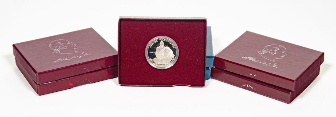 Seven(7) 1982 United States George Washington Commemorative Silver Half Dollars (1 of 3)