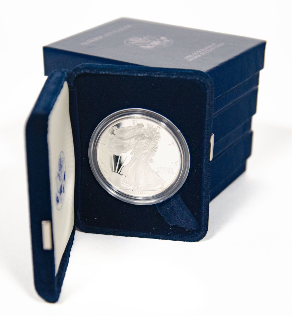 Four(4) 2002 United States 1oz Silver Proof Eagles in Packaging w/ COA (1 of 4)