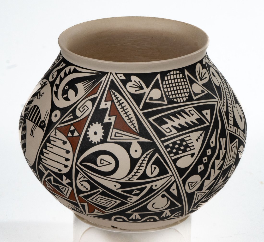Signed Veloz Acoma Native American Decorated Pottery Bowl (1 of 8)