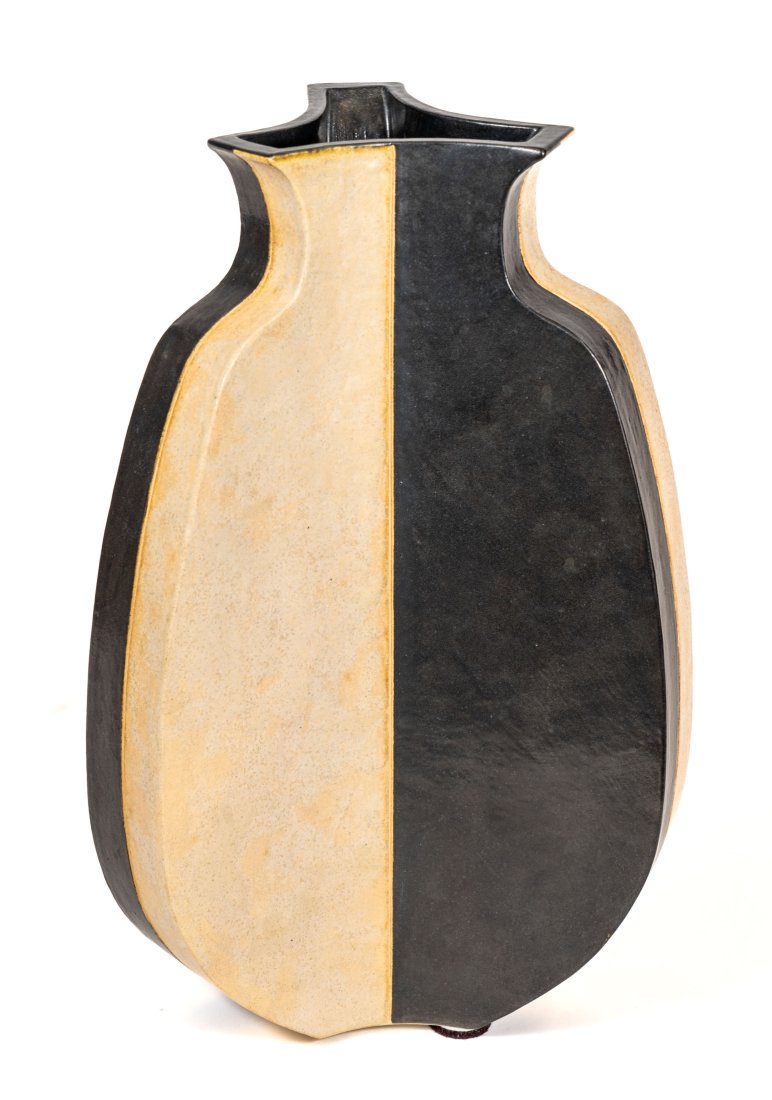 Gary DiPasquale Black & White Pottery Vase (1 of 4)