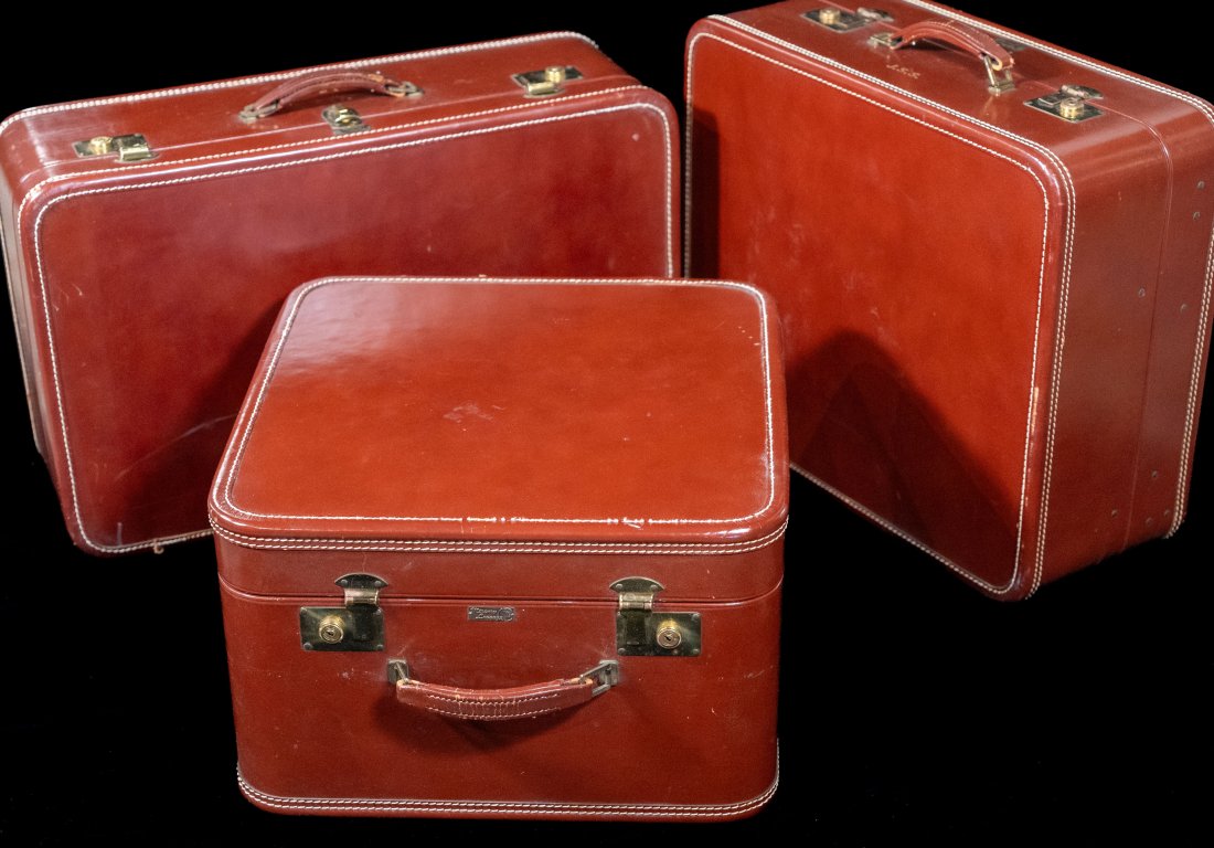 Three (3) Vintage Mercury Leather Suitcases (1 of 7)