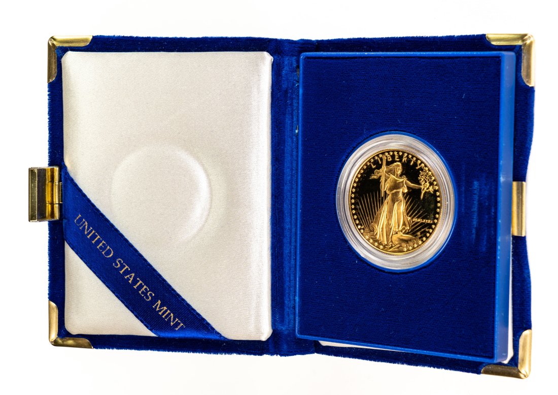 1986 United States 1ozt Gold Proof Eagle in Packaging (1 of 4)