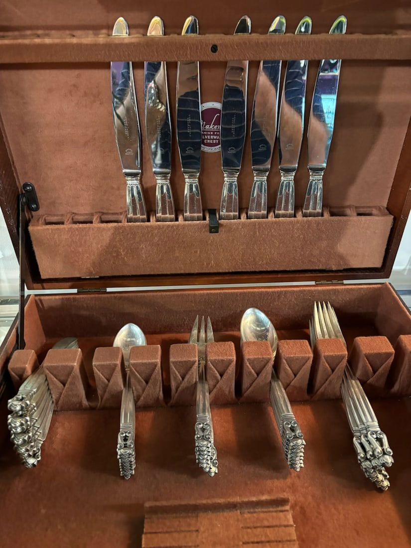 Georg Jensen 42pc "Acorn" Sterling Silver Flatware Set, Service For 7 (1 of 2)