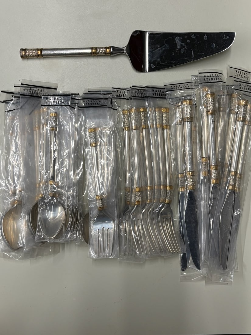 43pc Wallace Sterling Silver "Golden Aegean Weave" Flatware Set (1 of 2)
