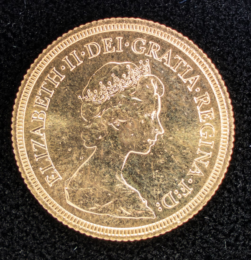 Great Britain 1980 Gold Sovereign Elizabeth II, .235 AGW (1 of 2)