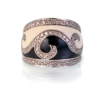Yin and Yang 14k Ring