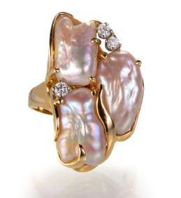 14k Gold Pearl and Diamond Ring