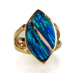14k Gold Opal Ring