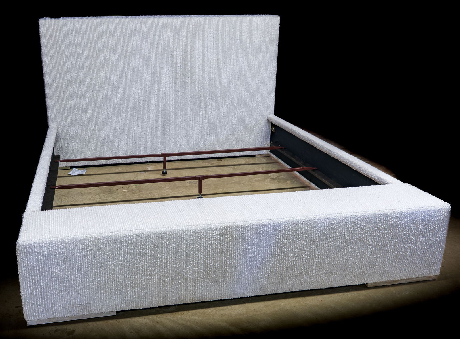 Bernhardt King Size Bed (1 of 5)